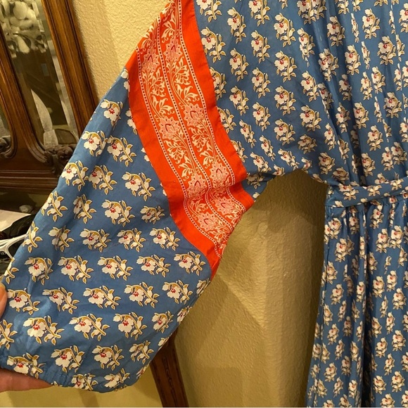 NWT~J. CREW Women V-Neck Cover-Up Dress in Classic Print Tie Waist Dress-Small - Picture 5 of 9